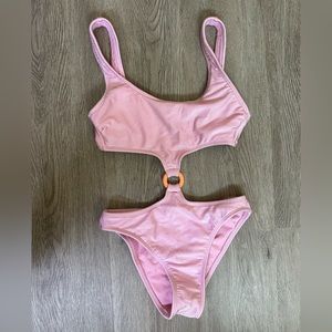 One piece bathing suit
